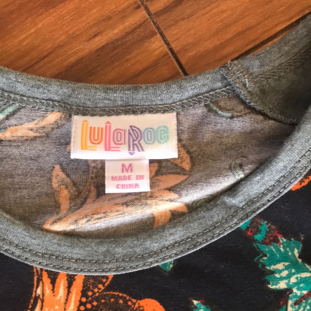 LuLaRoe Randy - Picture 3 of 4
